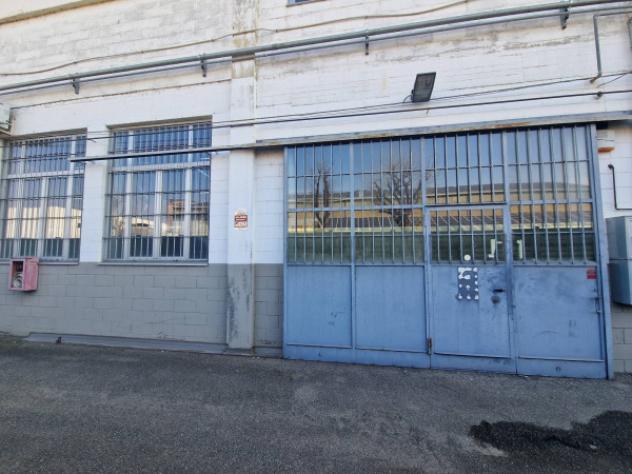 Immobile di 130 m² con 1 locale in affitto a Rho