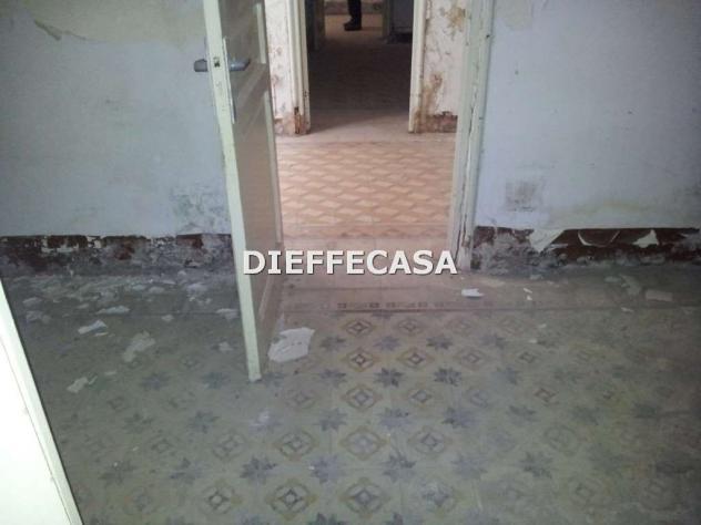 1040 - In Vendita Casa/Ufficio da ristrutturare a Marsala - Foto 3