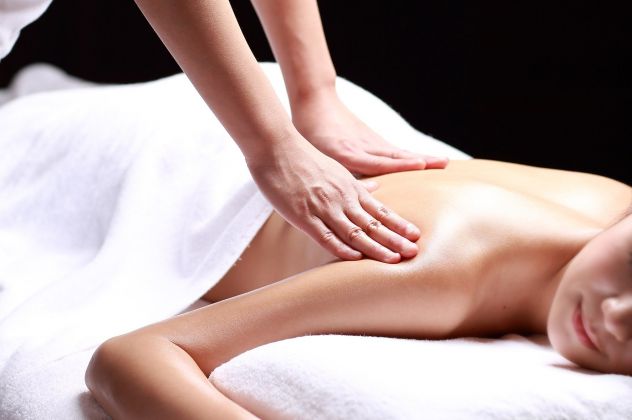 TEL3921026017NUOVE RAGAZZE DOLCISSIME E SIMPATICHE!!!FA MASSAGGI VERO RILASSANTI - Foto 3