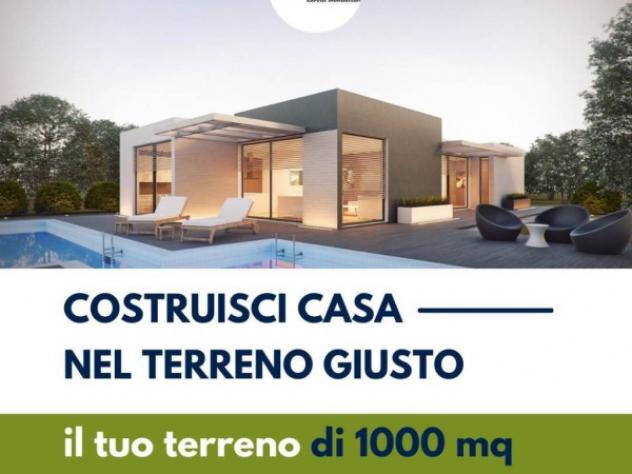 Terreno di 1000 m² in vendita a Rio Saliceto