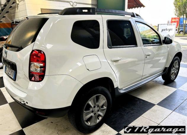 DACIA - Duster - 1.6 115 CV S&S 4x2 SS Laur. Fam. - Foto 6