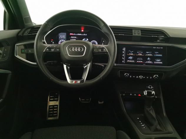 Audi Q3 45 2.0 tfsi Identity Black quattro 245cv s-tronic - Foto 9