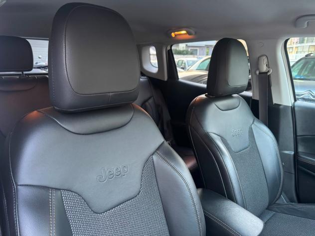 JEEP COMPASS 1.6 MJT 120CV 2019 LIMITED - Foto 9