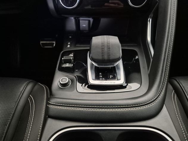 Jaguar E-Pace 2021 2.0d i4 mhev R-Dynamic awd 163cv auto - Foto 10