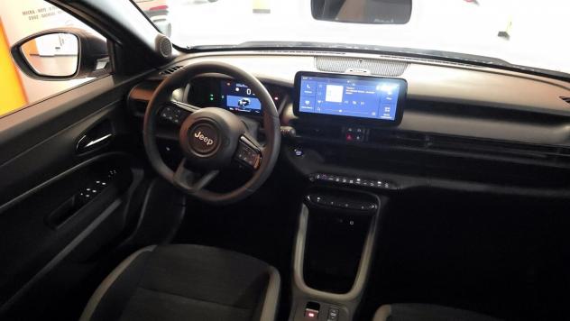 Jeep Avenger HYBRID 1.2 Turbo 100 CV A/T - Foto 9