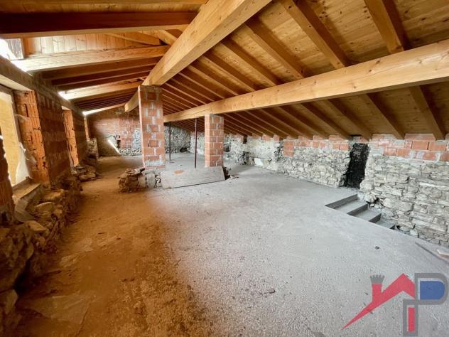 Caprino B.sco - Ampio appartamento al rustico - Foto 6