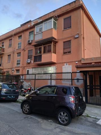 Pentalocale in vendita a Reggio di Calabria