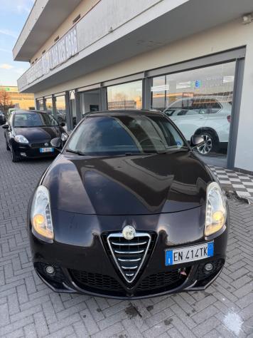 Alfa Romeo Giulietta 1.4 Turbo 120 CV GPL Distinctive - Foto 2
