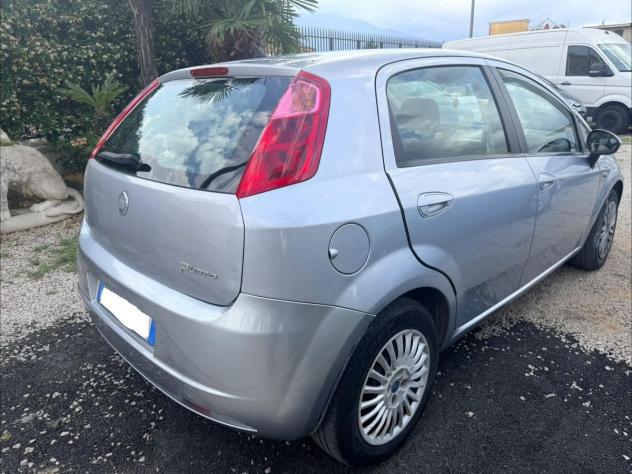 FIAT Grande Punto 1.3 MJT 90 CV 5p. Dynamic - Foto 4