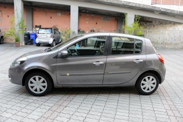 RENAULT Clio 1.2 16V 5 porte GPL Dynamique rif. 24141968 - Foto 8