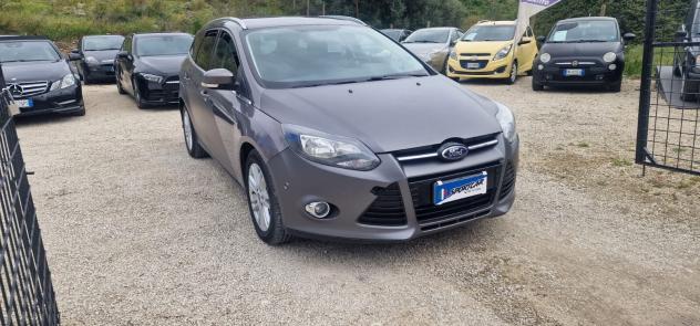 Ford Focus 2.0 TDCi 115 CV Powershift SW Titanium - Foto 2