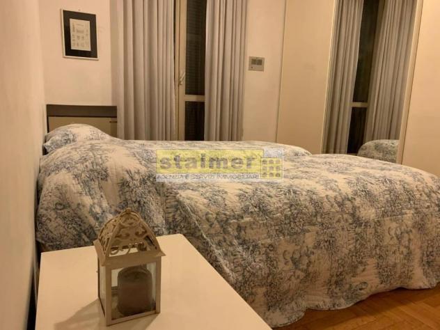 Appartamento all'ultimo piano di tre locali oltre ai servizi in centro storico. - Foto 9