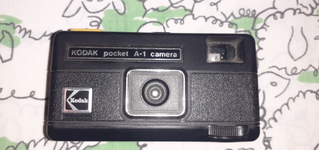 2 Mini Macchine Fotografiche Vintage tascabili - una Kodak Pocket A-1 anno 1978 - Foto 3