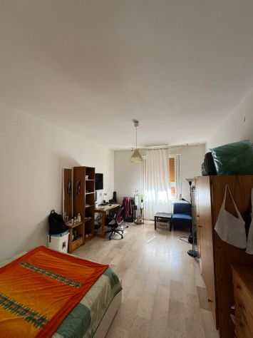 Affittasi singola dal 15 aprile zona Pratello per lavoratori/lavoratrici - Foto 4