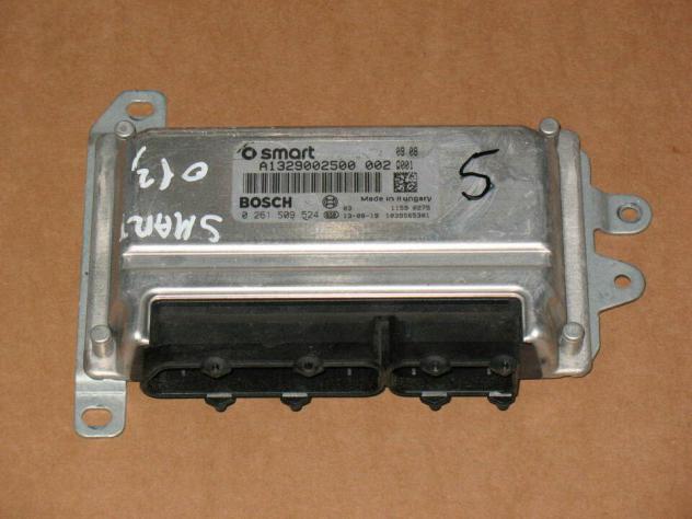 0261S09524 ECU SMART FORTWO 0261S09524 A1329002500 A1329002500 002