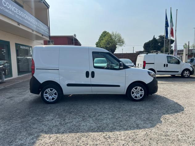 Fiat Doblo Dobl1.3 MJT S&S PC-TN Cargo Lounge - Foto 3