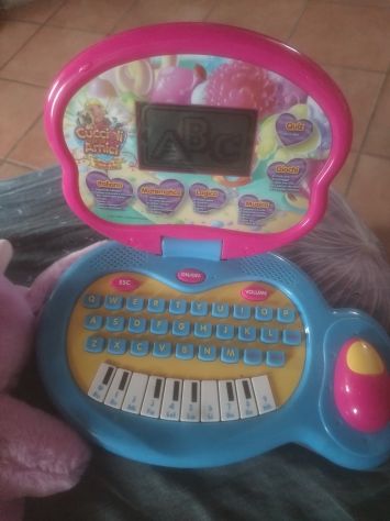 Cuccioli cerca amici