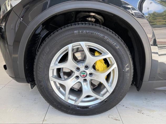 ALFA ROMEO - Stelvio - 2.2 T.diesel 210CV AT8 Q4 B-Tech - Foto 9