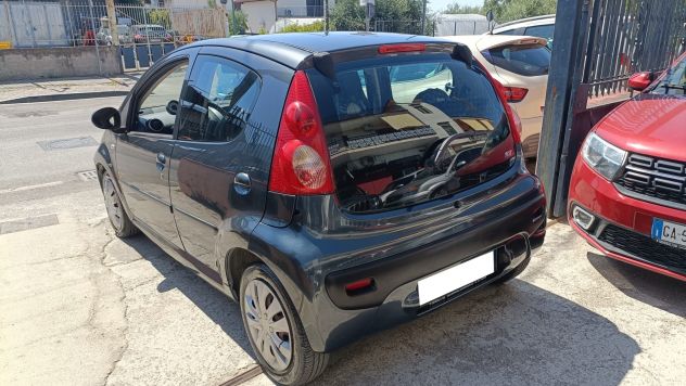 PEUGEOT 107 1.0 SWEET YEARS 5P - Foto 3