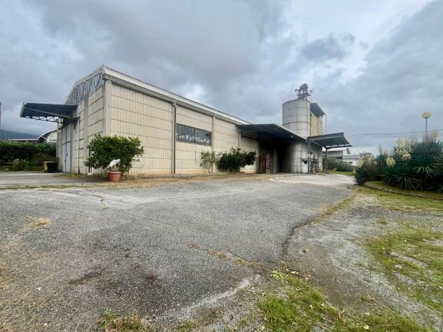 Capannone artigianale in vendita a Massa 650 mq Rif: 1287699 - Foto 2
