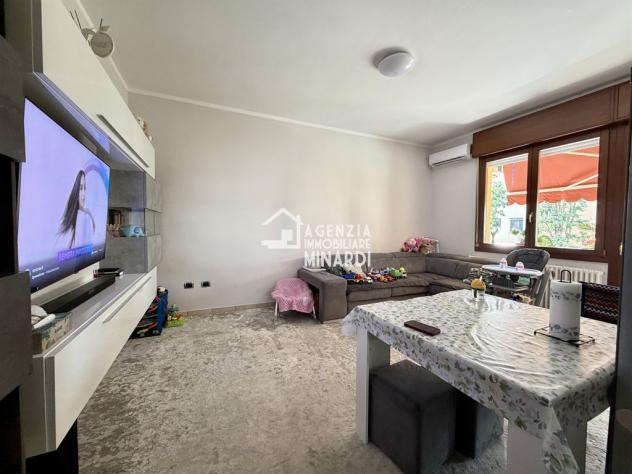 FAENZA – ZONA PARCO BUCCI | APPARTAMENTO COMPLETAMENTE RISTRUTTURATO CON GARAGE E TERRAZZO - Foto 9