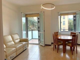Appartamento in Via del Cardellino - zona Bande Nere, Primaticcio, Bisceglie
