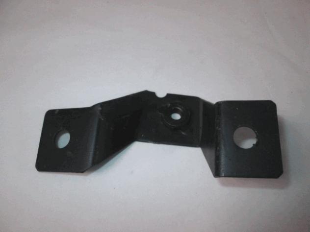 85155324 DISTANZIALE STAFFA SUPPORTO PARAURTI POSTERIORE LATO DESTRO FIAT 127 900 B (TERZA SERIE) RICAMBIO NUOVO - Foto 2