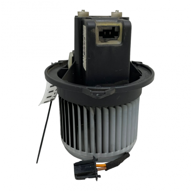 MOTORINO VENTILAZIONE ABITACOLO LANCIA Ypsilon 4° Serie 77368116 169 A4.000 Benzina 1200 (1123) - Foto 4