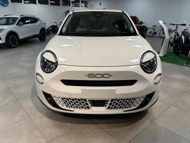 FIAT 600 Hybrid 110 CV DCT MHEV La Prima II rif. 23071736 - Foto 2