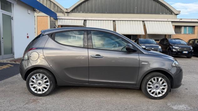 Lancia Ypsilon 1.2 69 CV 5 porte Platinum - Foto 6