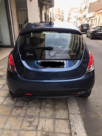 Lancia Ypsilon 1.0 FireFly 5 porte S&S Hybrid Ecochic Gold - Foto 5