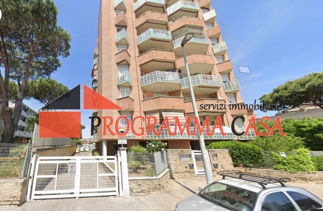 POMEZiA VIA COPERNICO n. 5 P.AUTO SCOPERTO CANCELLO ELETTRICO