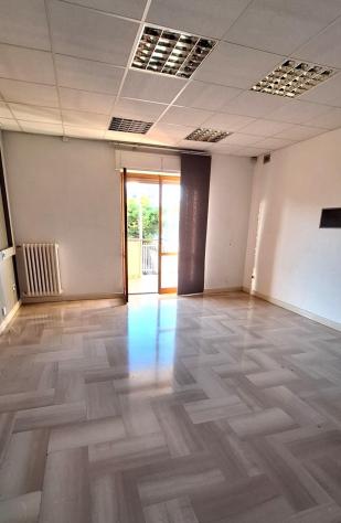 VIALE EINAUDI QUADRILOCALE IN COMPLESSO RESIDENZIALE - Foto 15