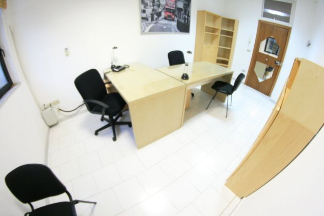 Ufficio arredato pronto sala riunioni posti auto - Foto 3