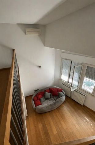 LOFT SU 2 LIVELLI-VIA ASMARA -ZONA VILLA CHIGI