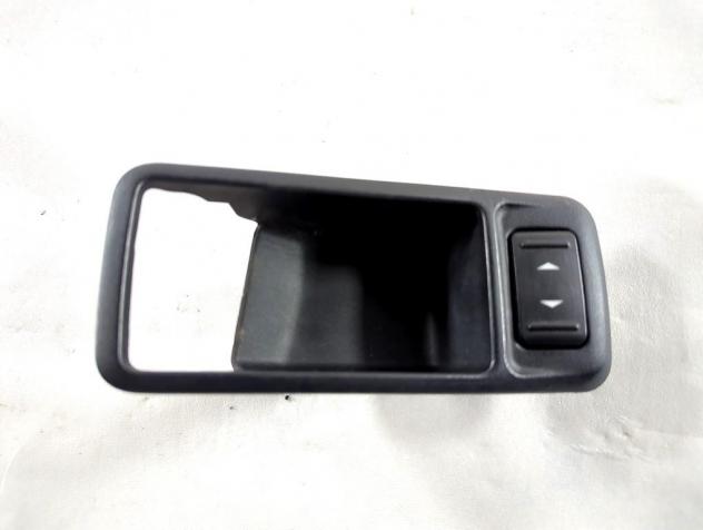 1471913 COMANDO INTERRUTTORE ALZA-VETRO ALZA-CRISTALLO PORTA POSTERIORE DESTRA FORD FOCUS SW 2.0 G 107KW 5M 5P (2008) RICAMBIO USATO