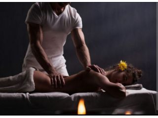 Massaggi - benessere Milano - Cercasi Massaggiatrice Tantra x progetto lavorativo Tel:3715298764