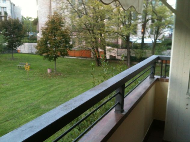 PRIVATO AFFITTA ELEGANTE APPARTAMENTO con 2 camere zona Campus-Montanara - Foto 5