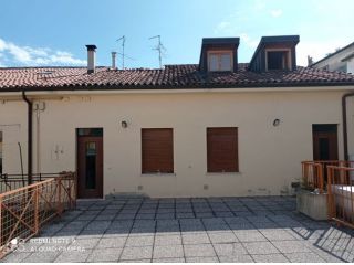 STANZA DOPPIA PER STUDENTESSE