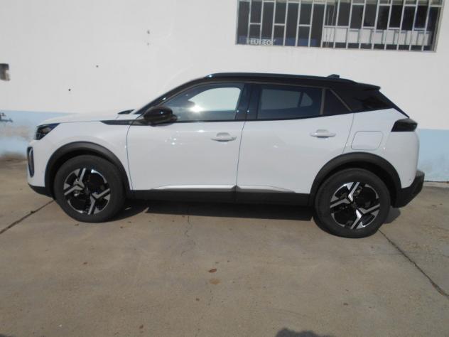 Peugeot 2008 145 GT Hybrid NAVIG Promo CBC5 - Foto 3