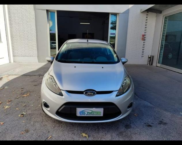 FORD Fiesta + 1.4 TDCi 68CV 3 porte rif. 24107917 - Foto 2