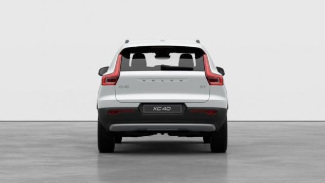 VOLVO XC40 ESSENTIAL B3 AUTO rif. 24072070 - Foto 7