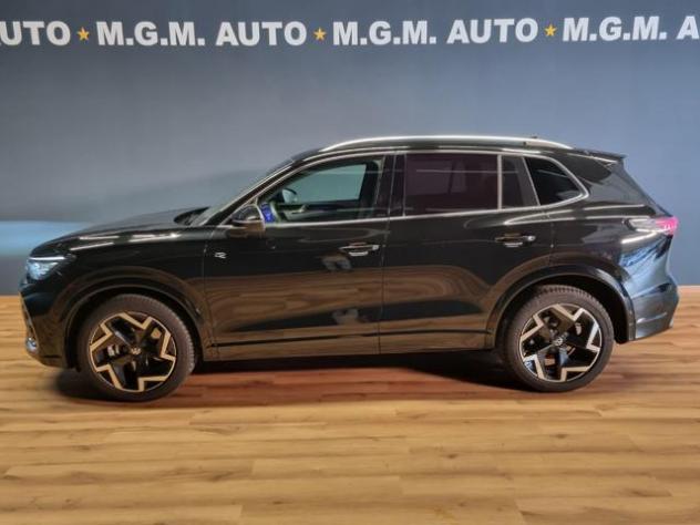 VOLKSWAGEN Tiguan 2.0 TDI 150 CV DSG R-Line rif. 23980332 - Foto 2