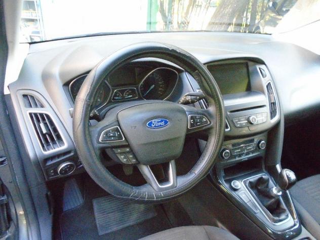 Focus SW'2015 1.6 TDCi 120 CV Start&Stop SW Titanium X - Foto 8