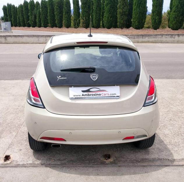 LANCIA - Ypsilon - 1.2 69 CV 5p. GPL Ecochic Gold - Foto 5