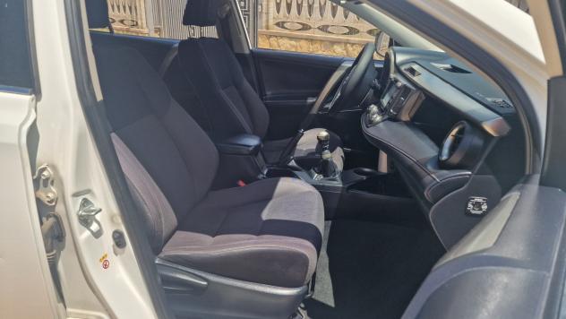 Toyota RAV 4 RAV4 2.0 D-4D 2WD Style - Foto 6