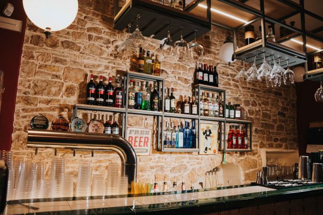?📢 CESSIONE ATTIVITÀ: Pub / Beerstrot "Chiavi in Mano" – Grumo Appula (BA) - Foto 2