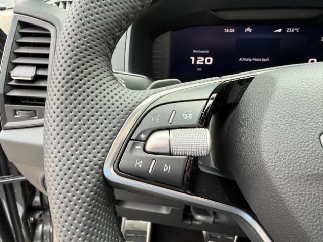 SKODA Karoq 1.5 TSI DSG SportLine GANCIO Matrix Cam Smart Link rif. 23723779 - Foto 8