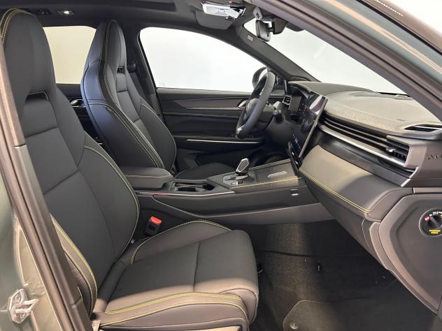 Lynk&co 01 PHEV More - Foto 3