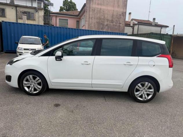 PEUGEOT 5008 1.6 HDi 115CV Allure senza nessun lavoro da fare rif. 23774968 - Foto 5